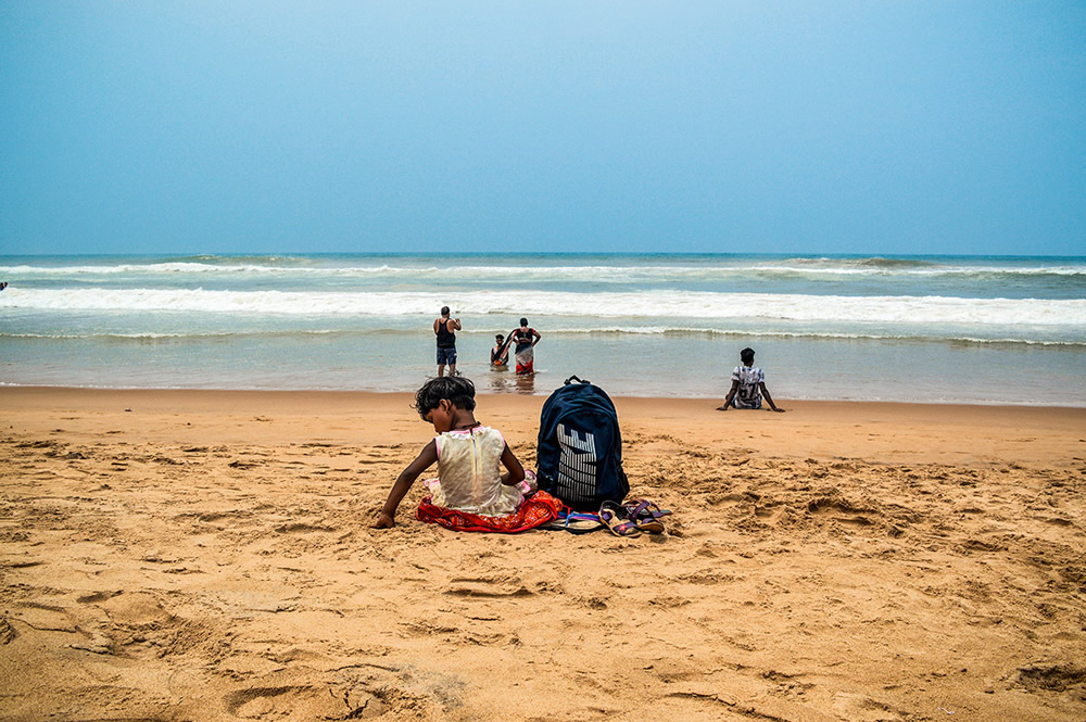 Beach Or Life: Photo Series By Indian Photographer Soumyabrata Roy